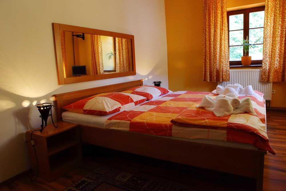 Hotel U Martina - Kocabka 罗兹伯克那瓦塔 外观 照片