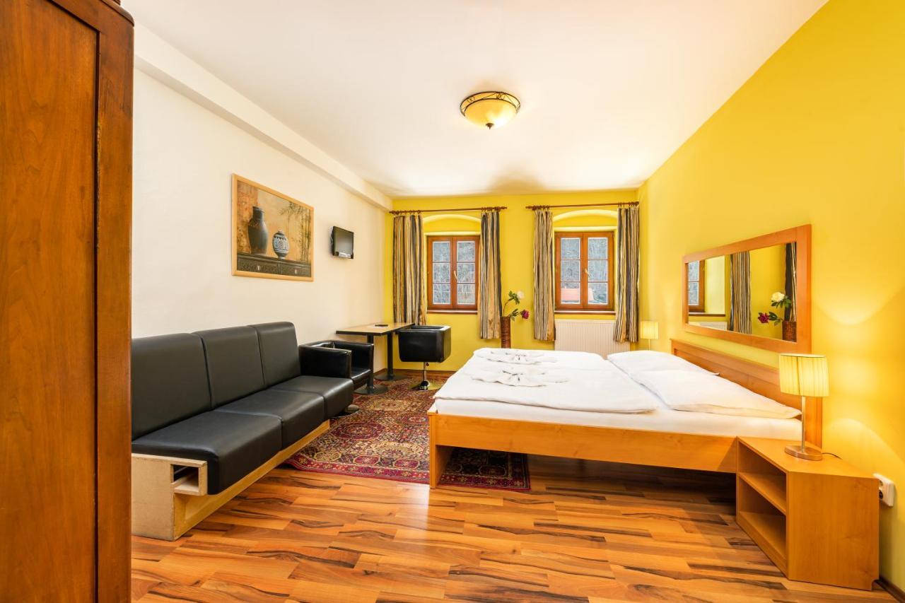 Hotel U Martina - Kocabka 罗兹伯克那瓦塔 外观 照片