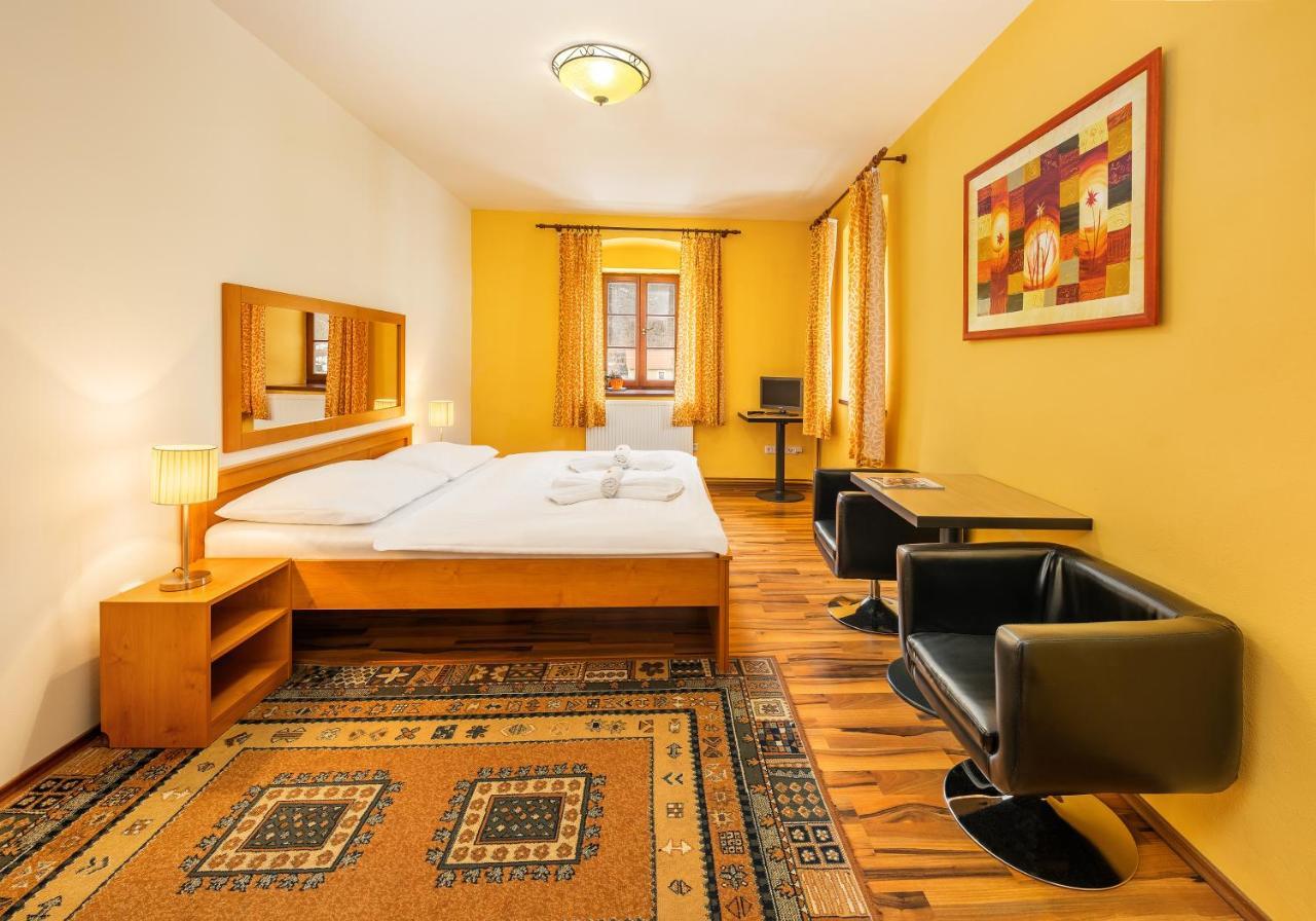 Hotel U Martina - Kocabka 罗兹伯克那瓦塔 外观 照片