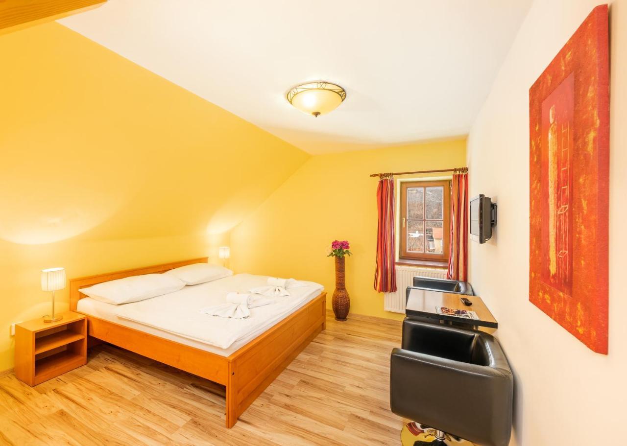 Hotel U Martina - Kocabka 罗兹伯克那瓦塔 外观 照片